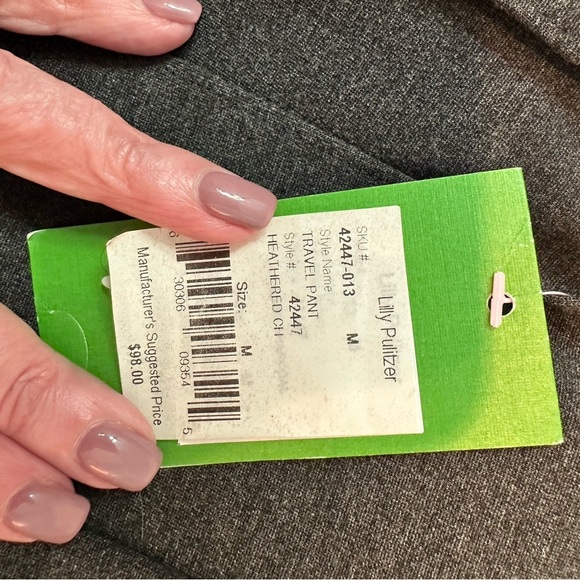Lilly Pulitzer Travel Pants Gray Medium NWT - Picture 3 of 3